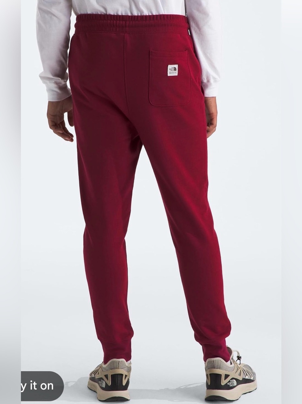 The North Face Men’s Heritage Patch Cordovan Joggers Sz L